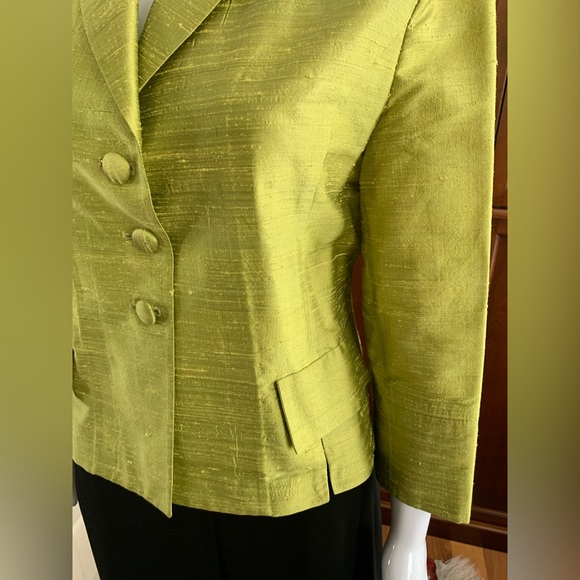 100% silk shiny pistachio green collared blazer jacket 3/4 long sleeves Size 10 - Picture 2 of 6